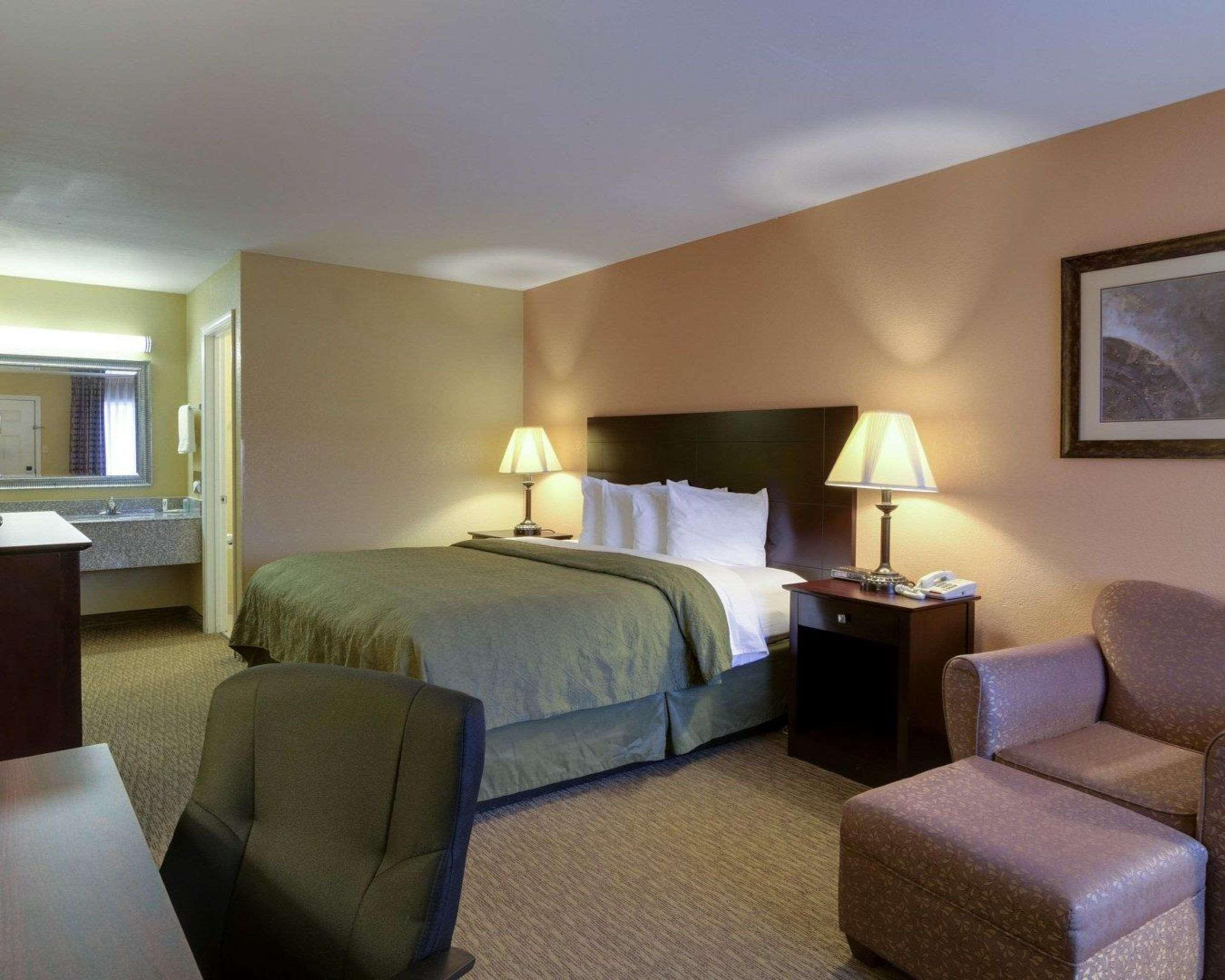 Quality Inn Russellville I-40 Zewnętrze zdjęcie
