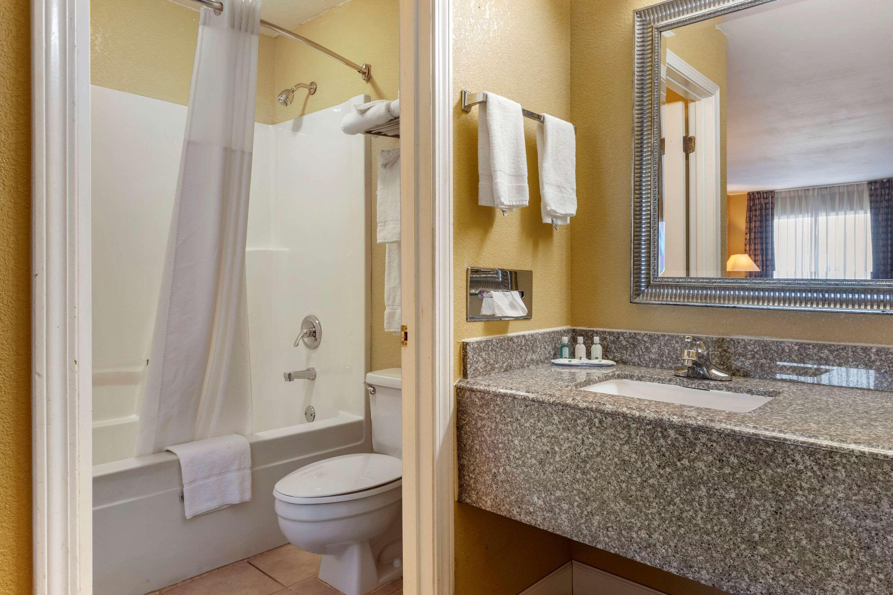 Quality Inn Russellville I-40 Zewnętrze zdjęcie