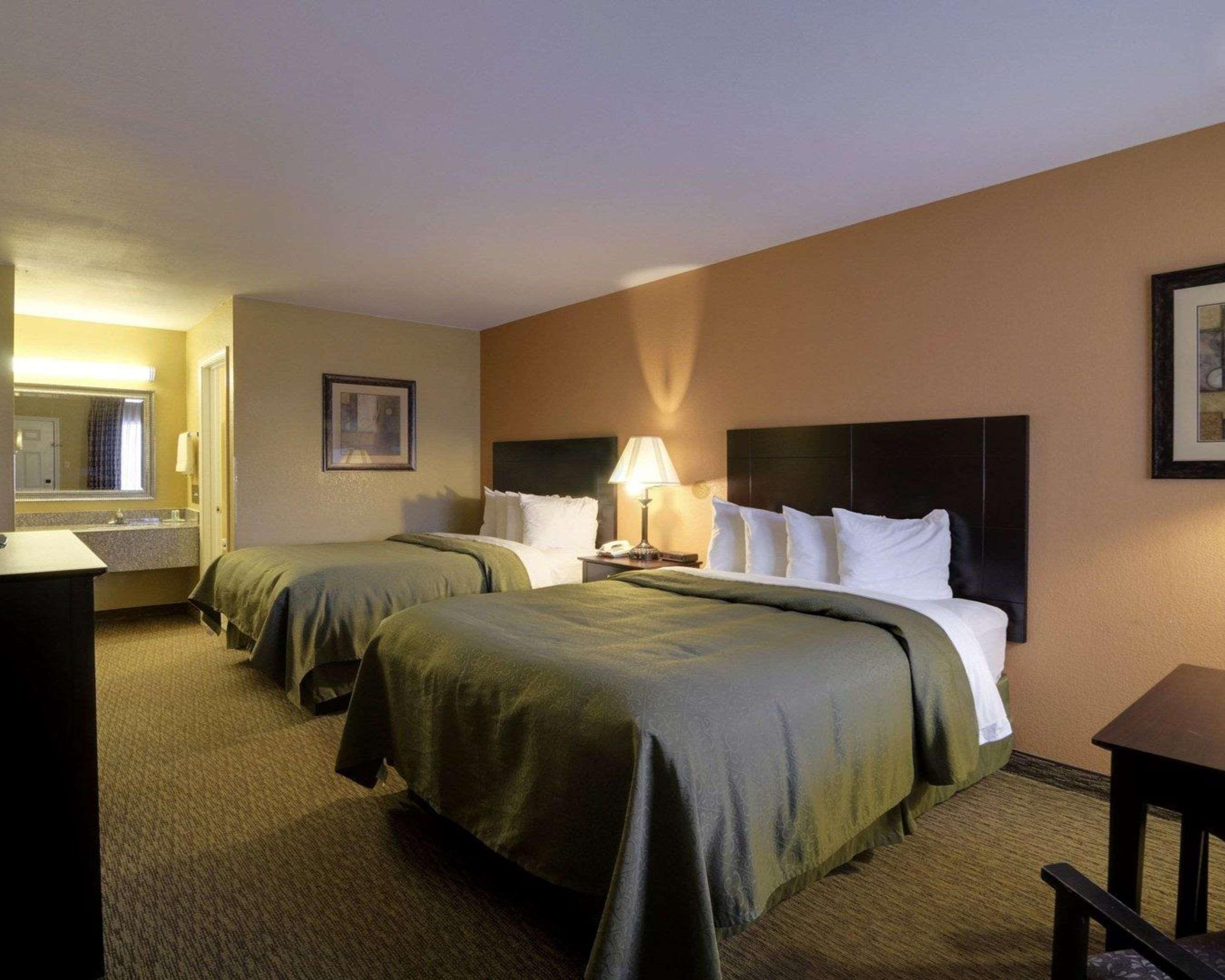Quality Inn Russellville I-40 Zewnętrze zdjęcie